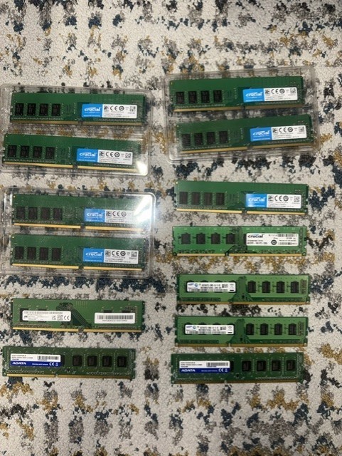 Crucial CT4G4DFS8213.C8FBD2 4GB DDR4-2133 UDIMM DDR4 Computer Ram