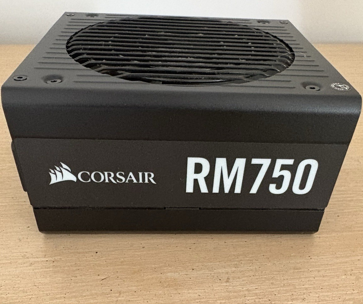 Corsair RM750 ATX 750W Modular PSU Black with original box included