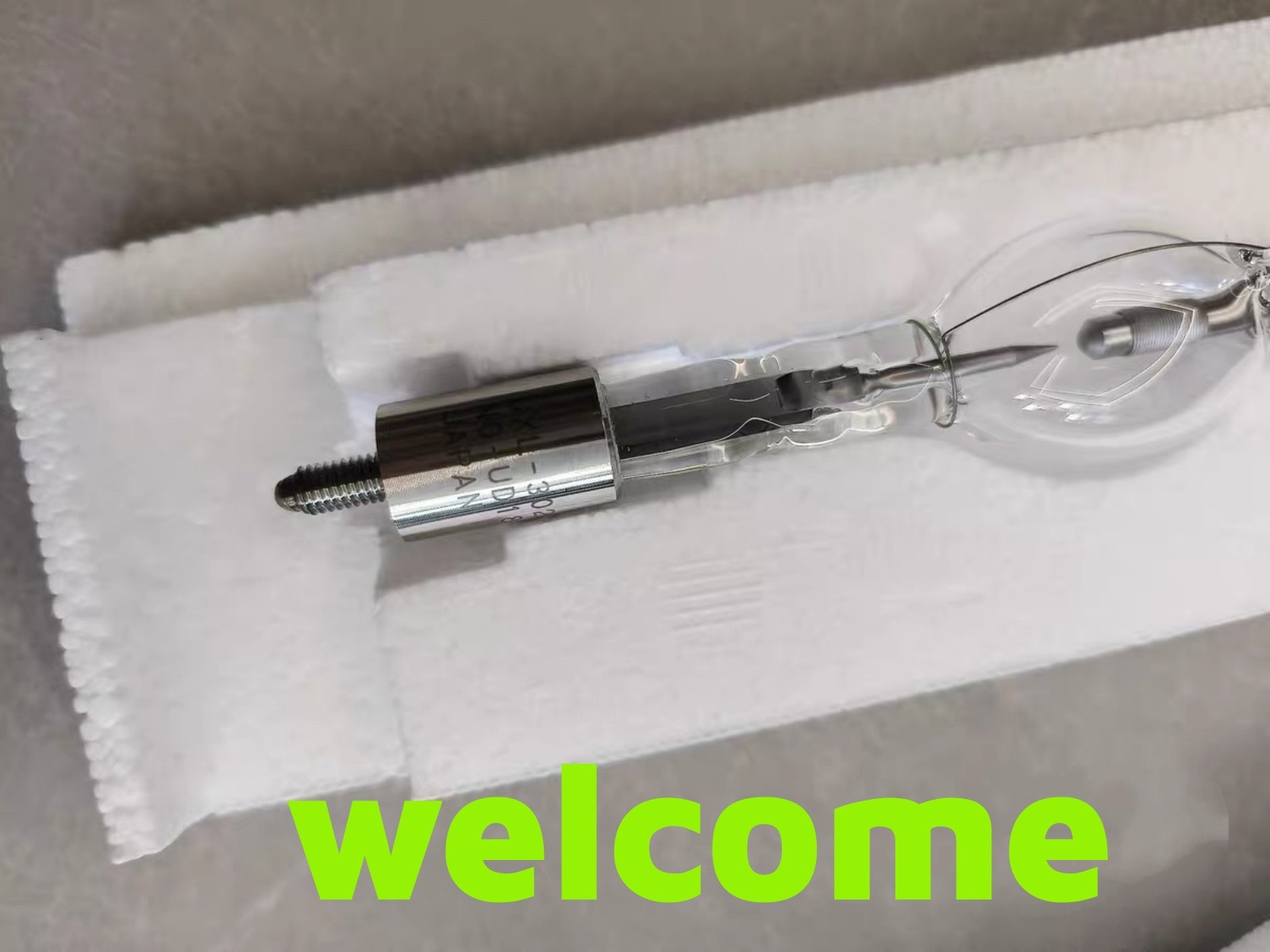 1pc New UXL-302-0 Ultraviolet Xenon Lamp Fast shipping (FedEx/DHL)