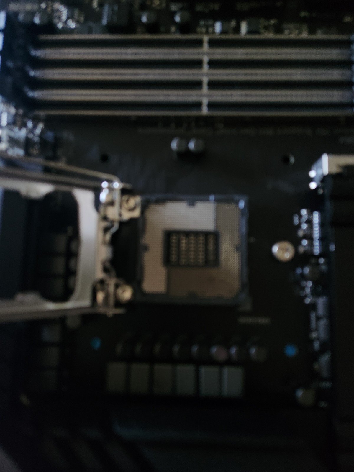 GIGABYTE Z390 AORUS PRO WIFI ATX LGA1151 DDR4 WiFi Gaming Motherboard