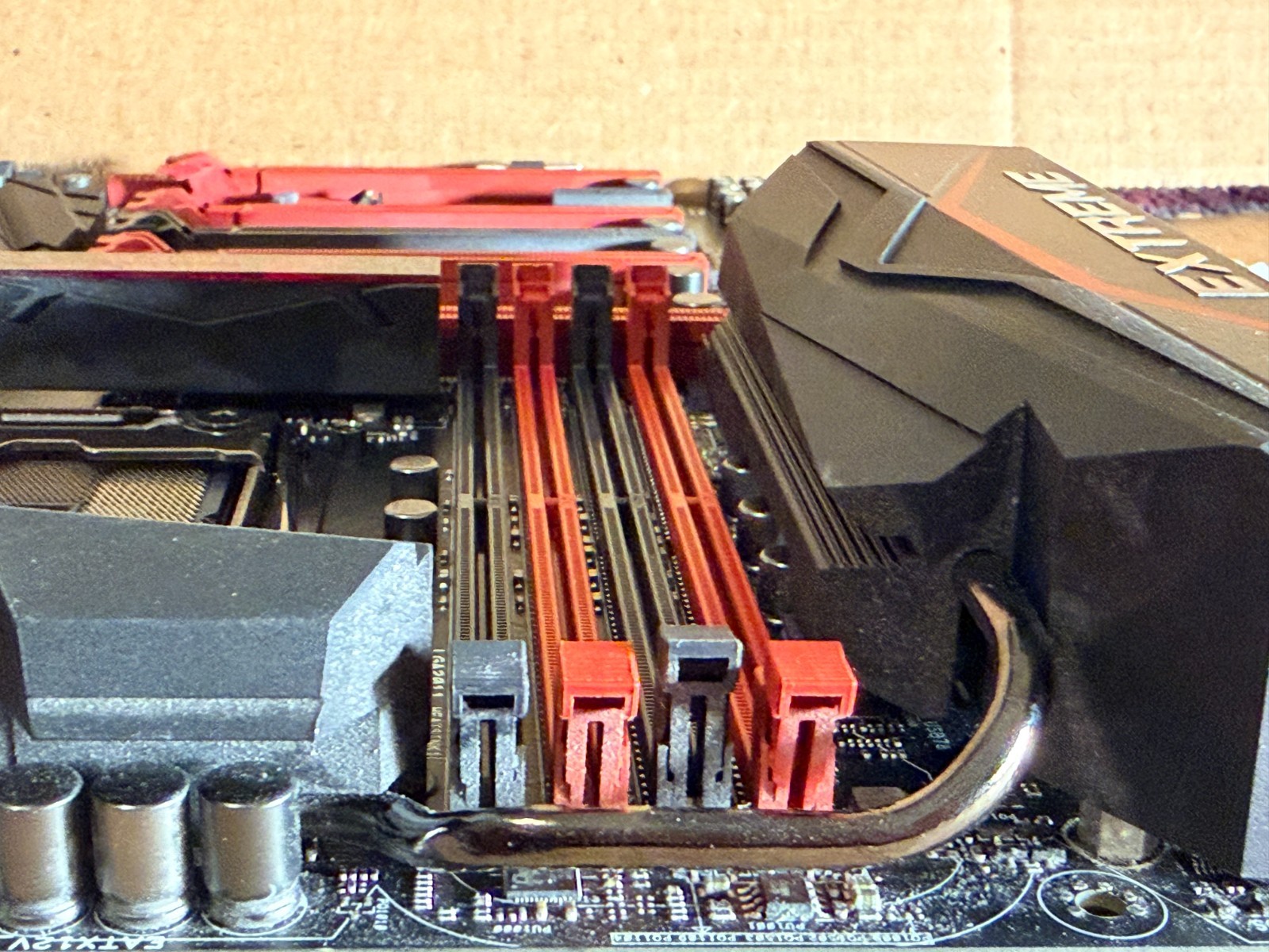 ASUS RAMPAGE V EXTREME/U3.1 motherboard X99 DDR4 LGA2011-3 Core i7 E5 2600 V3V4