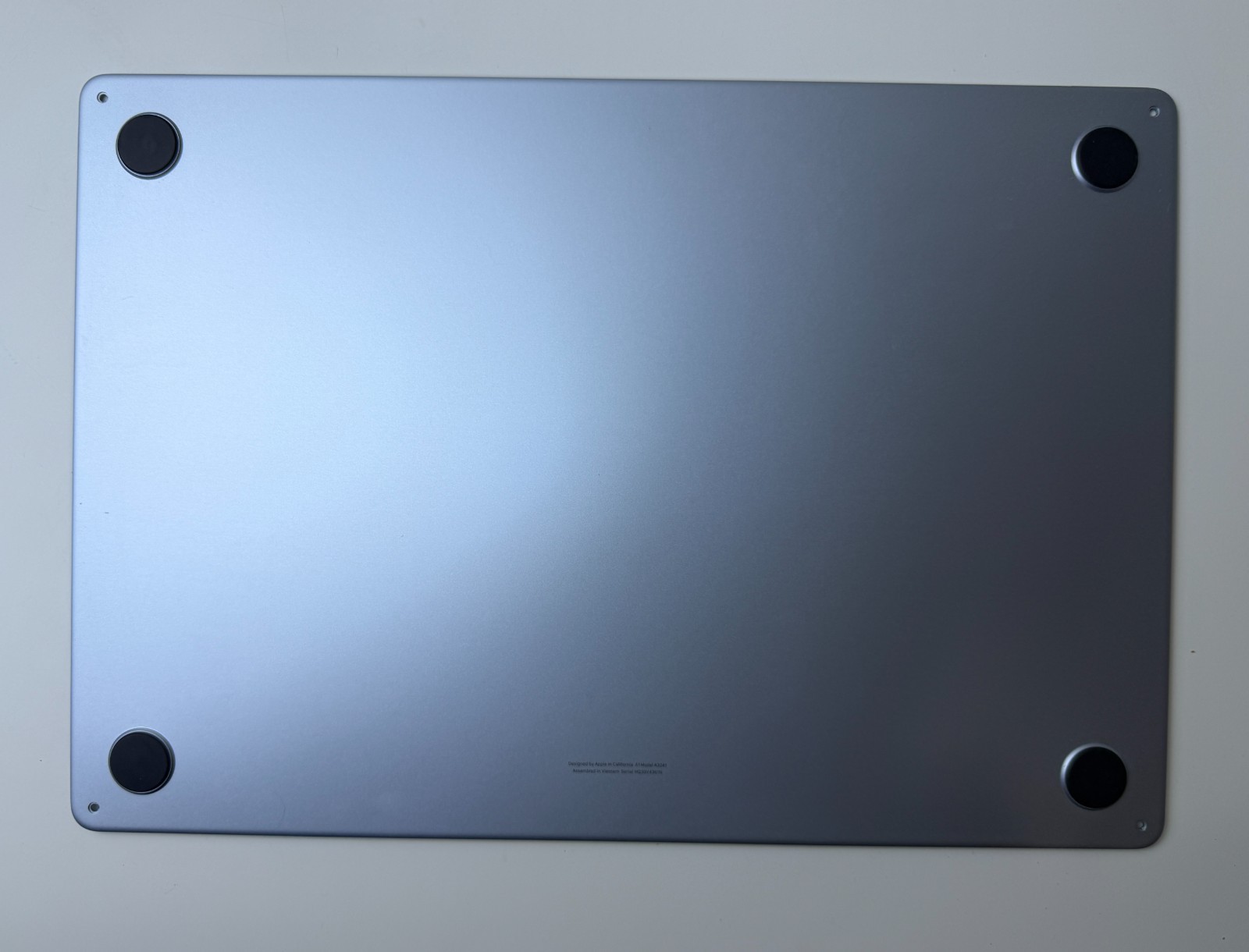 Genuine Bottom Case Cover Sky Blue For MacBook Air 15″ M4 A3241 2025 Year