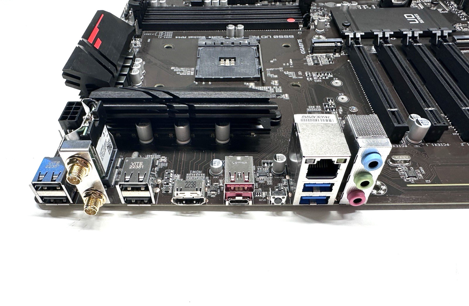 *Read* GIGABYTE B550 UD AC ATX Motherboard AMD Socket AM4 DDR4 HDMI WIFI Tested