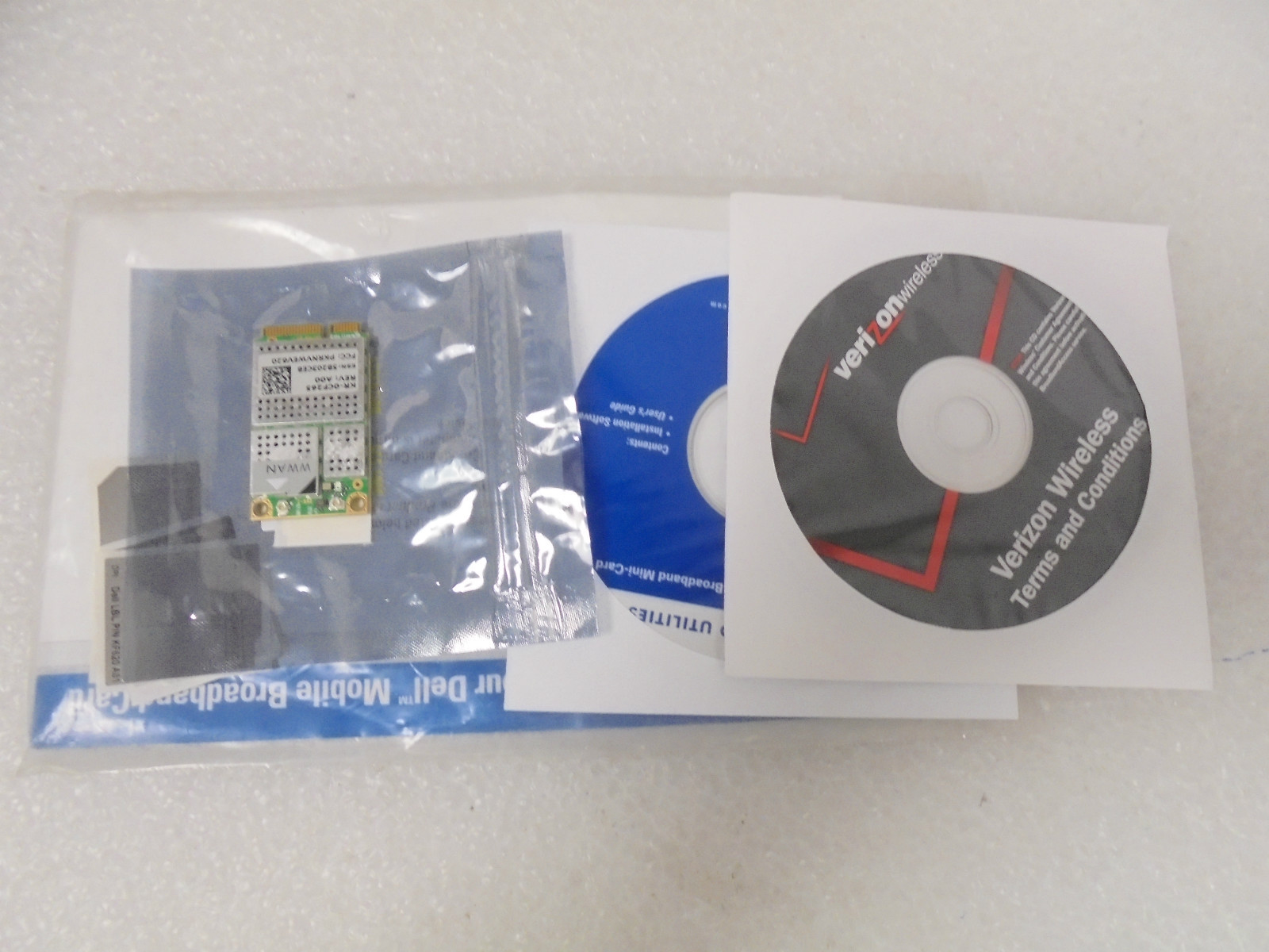 Dell Mobile Broadband Kit with Wireless 5700 Mini-PCI Expresss WAN Card – KF773