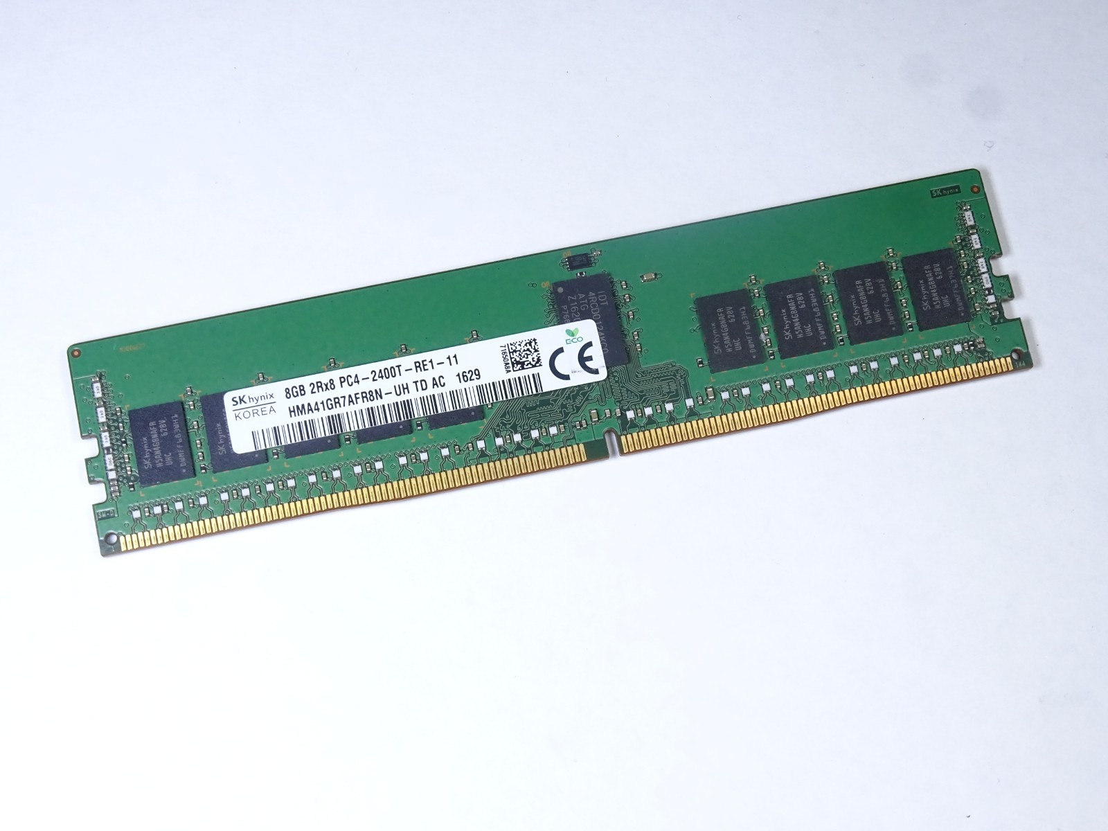 SK hynix 8GB DDR4-2400 PC4-19200 ECC RDIMM Server RAM (HMA41GR7AFR8N-UH)