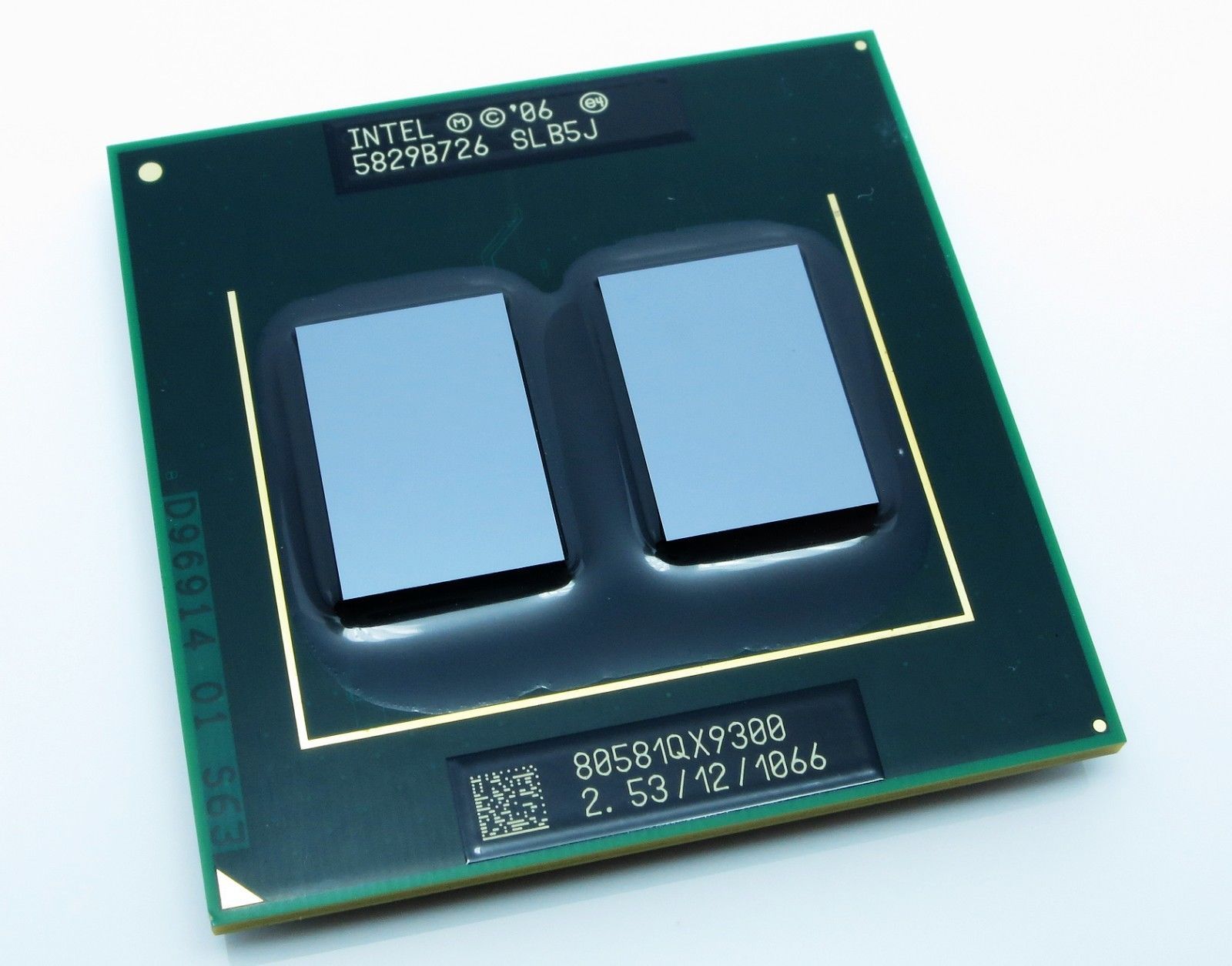 Intel Core 2 Extreme QX9300 (AW80581ZH061003) SLB5J CPU 1066/2.53 GHz –