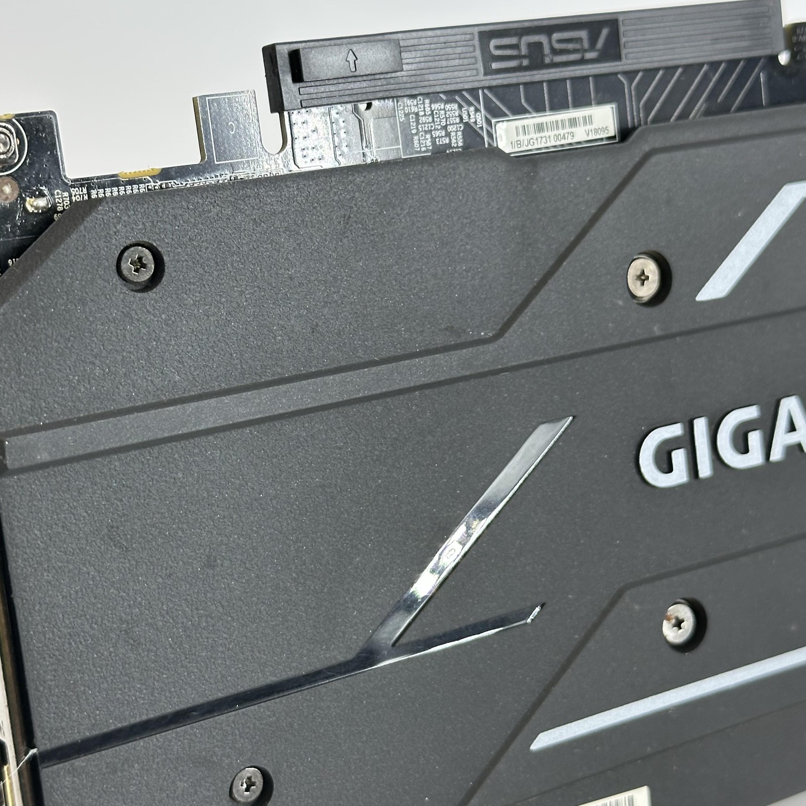 GIGABYTE Windforce OC GeForce GTX 1660 Ti 6GB – Graphics Card – Very Good