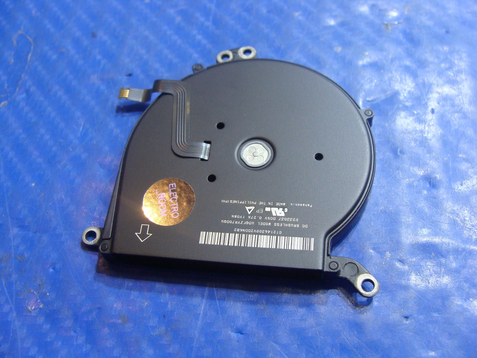 MacBook Air A1369 13″ Mid 2011 MC965LL MC966LL Genuine CPU Cooling Fan 922-9643