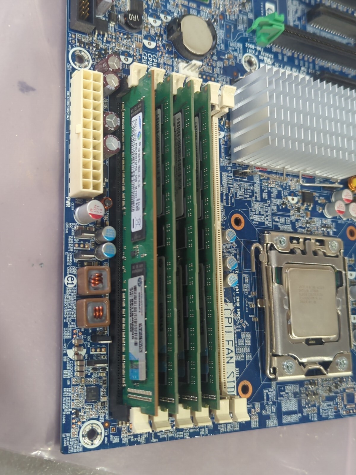 HP Z400 Workstation Motherboard w/IntelW3520 W/4GB 586968-00