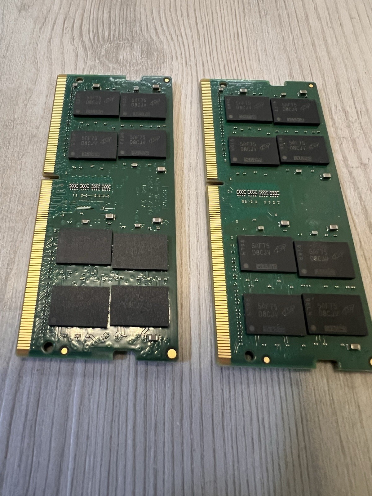 Crucial 64GB (2x32GB) DDR4-3200 SO-DIMM 260-Pin CL22 1.2V CT32G4SFD832A.C16FF