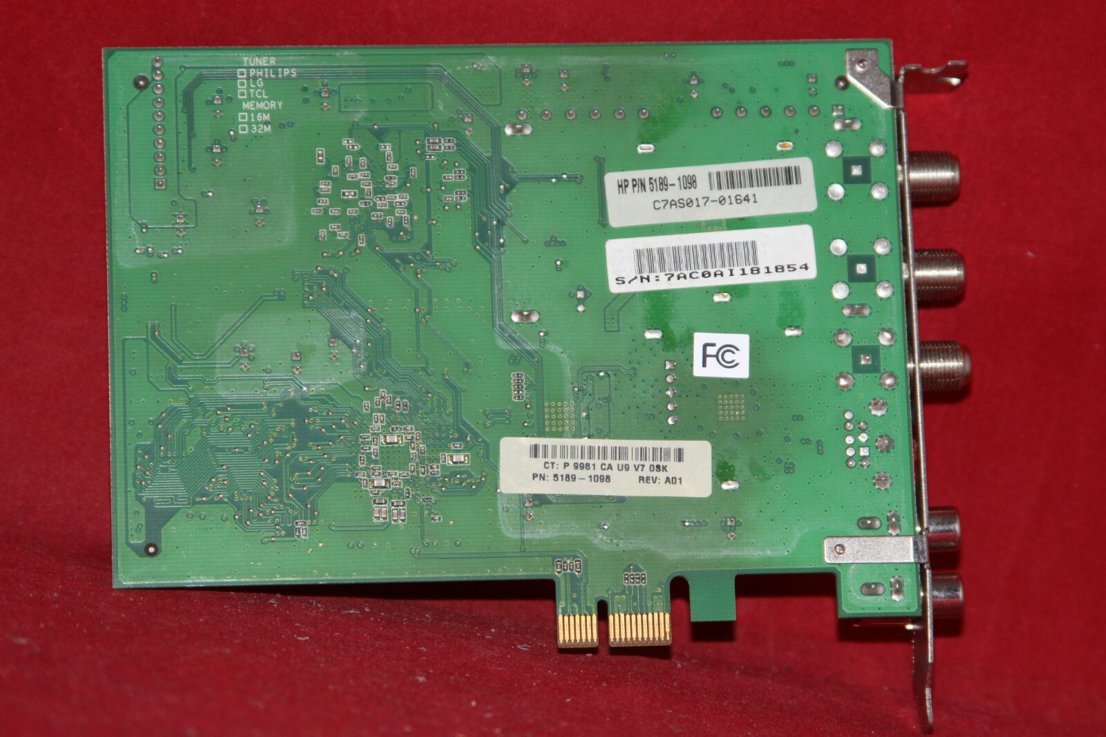 HP Pavilion M9250F, FM1236/F ATSC NTSC, PCI Express FM TV Tuner (5189-1098)