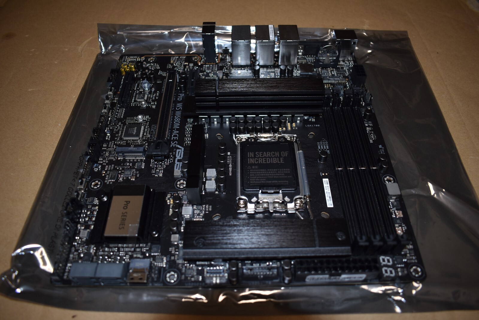 ASUS Motherboard Pro WS W680M-ACE SE