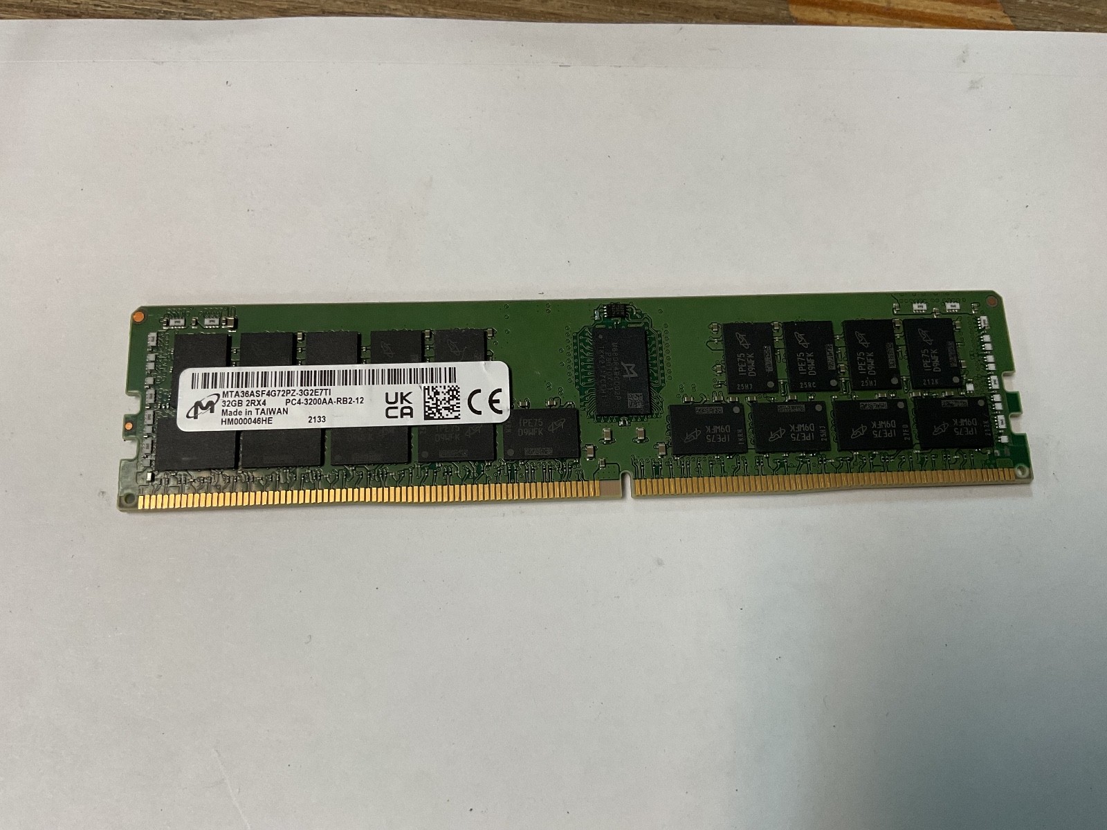 32GB 2RX4 PC4-25600 (DDR4-3200) ECC RDIMM Micron MTA36ASF4G72PZ-3G2E7