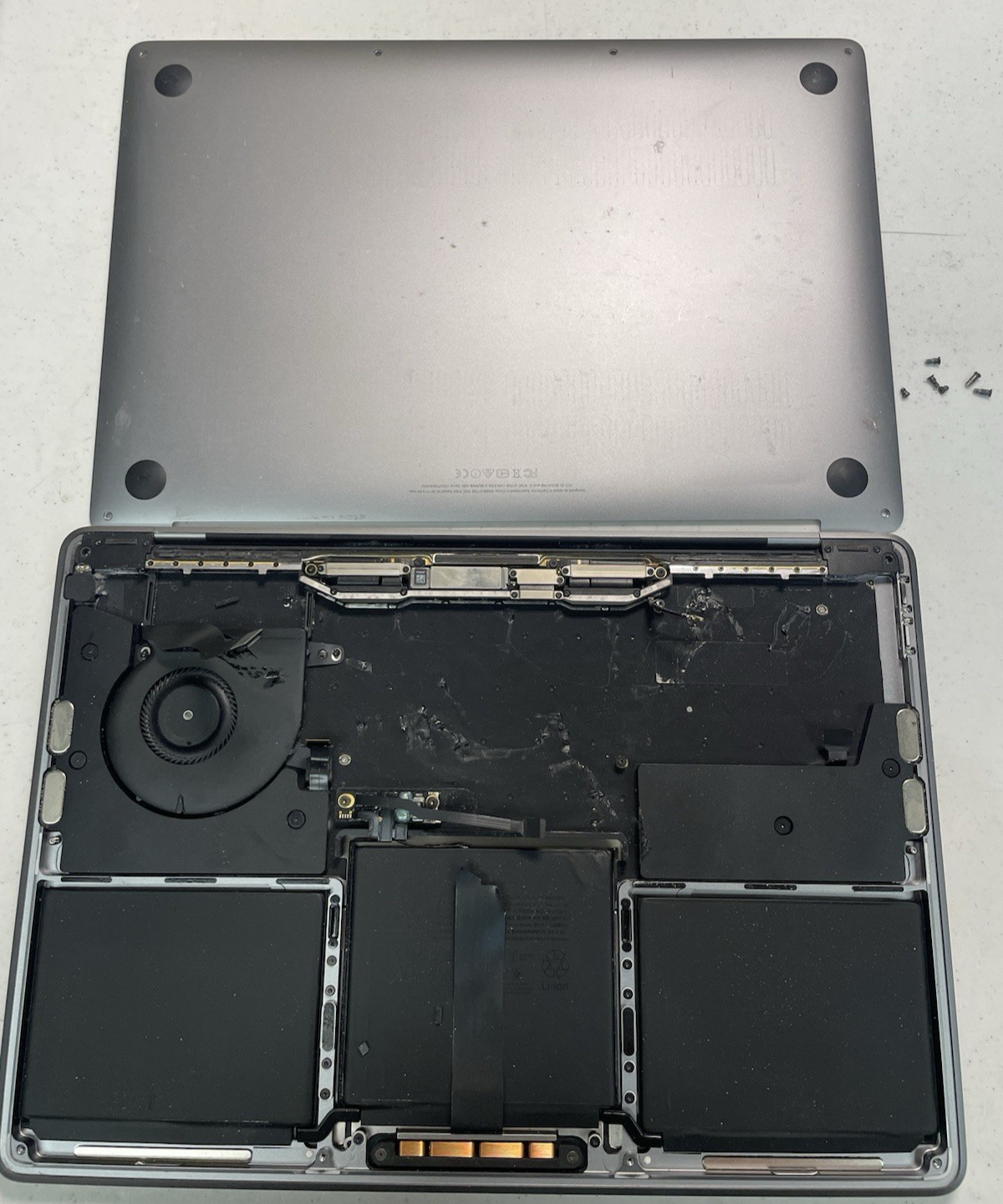 Lot of 2 Apple MacBook Pro A1708 13″ 2016 2017 For Parts Logic Boards Removed