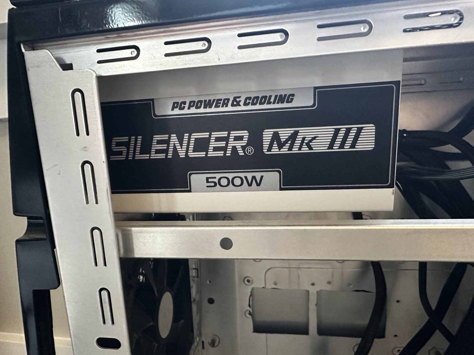 PC Power and Cooling Silencer 1050W Modular ATX PC Power Supply
