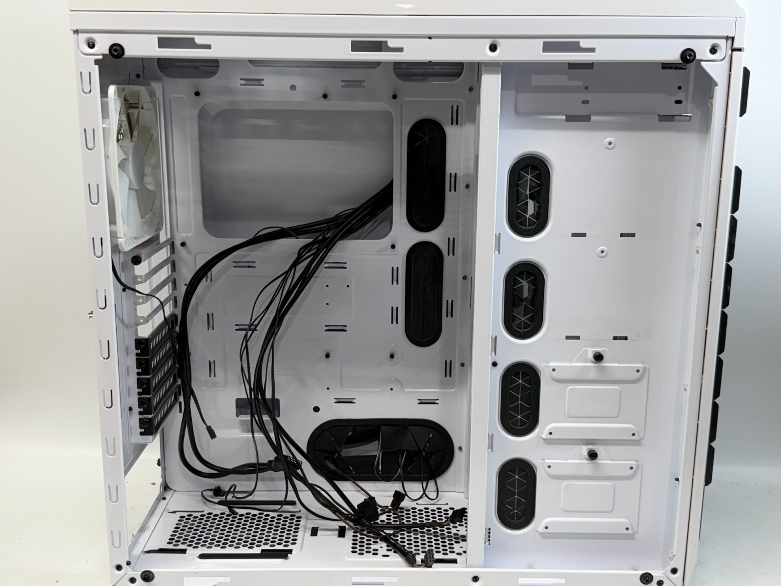 Cooler Master Storm Stryker Full Tower White Case USB 3.0 ATX w/ tempered glass