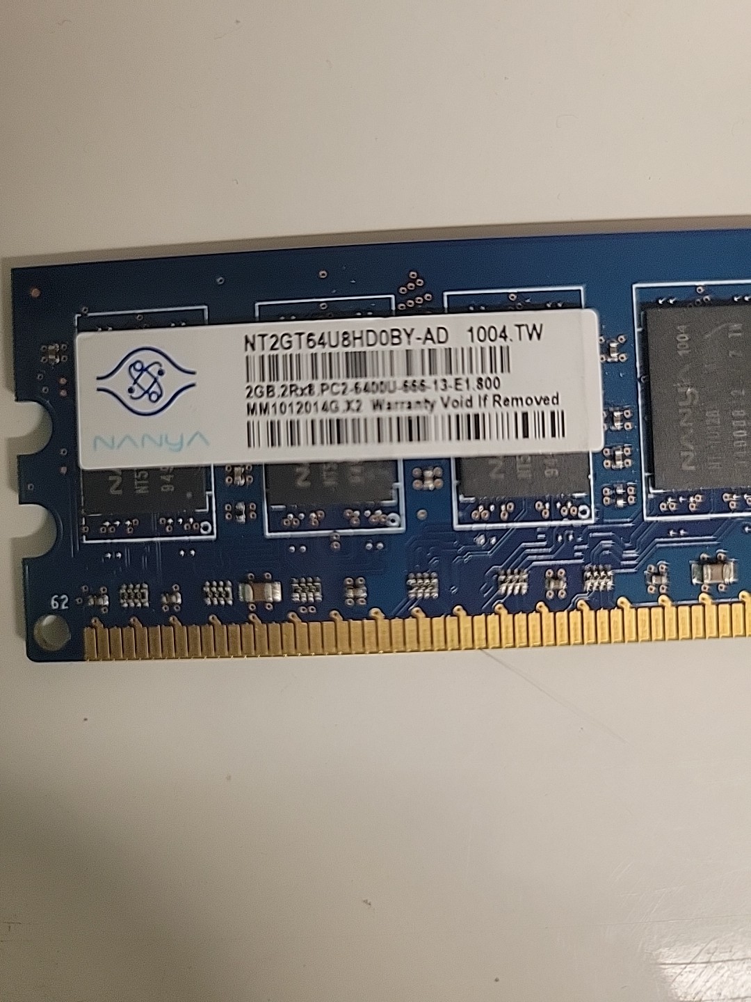 Nanya NT2GT64U8HD0BY-AD 2GB DDR2 DIMM DESKTOP Memory