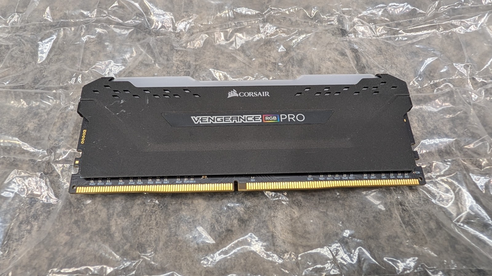 Corsair Vengeance RGB Pro 16GB (1x16GB) DDR4 3200MHz C16 Intel XMP DIMM