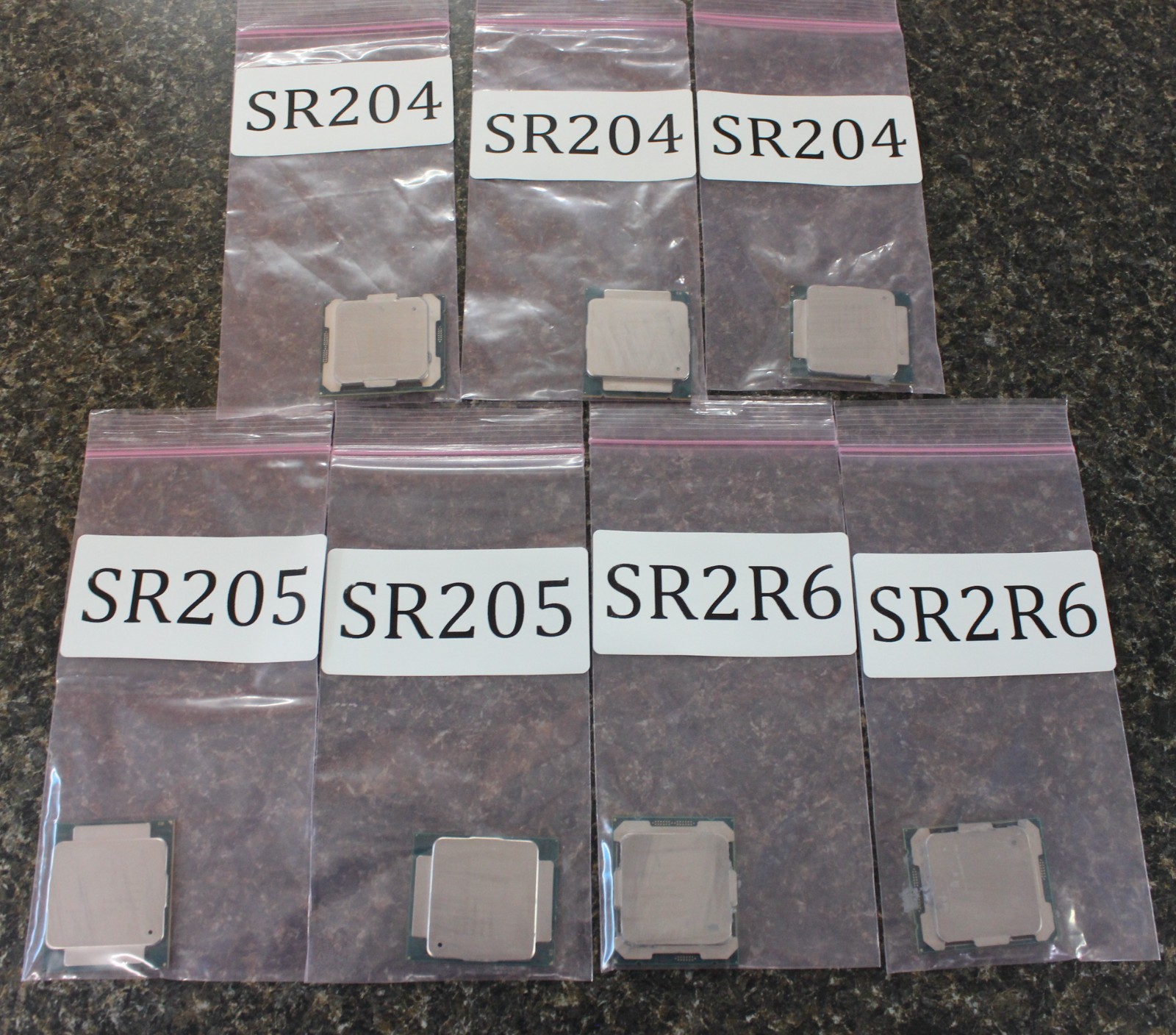 Lot of 7 Intel Xeon E5 SR204, SR205 & SR206 CPU LGA 2011 #0360