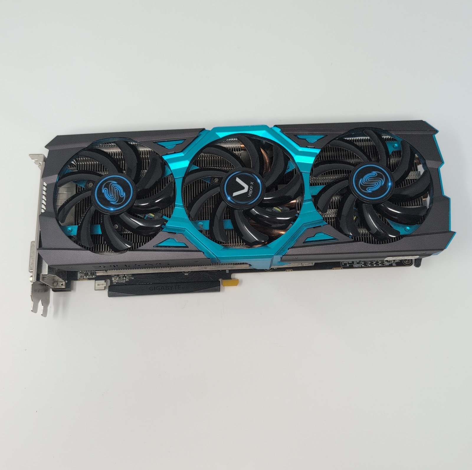 Sapphire Radeon R9 290 Vapor-X 4GB GDDR5 Graphics Card 299-2E293-001SA