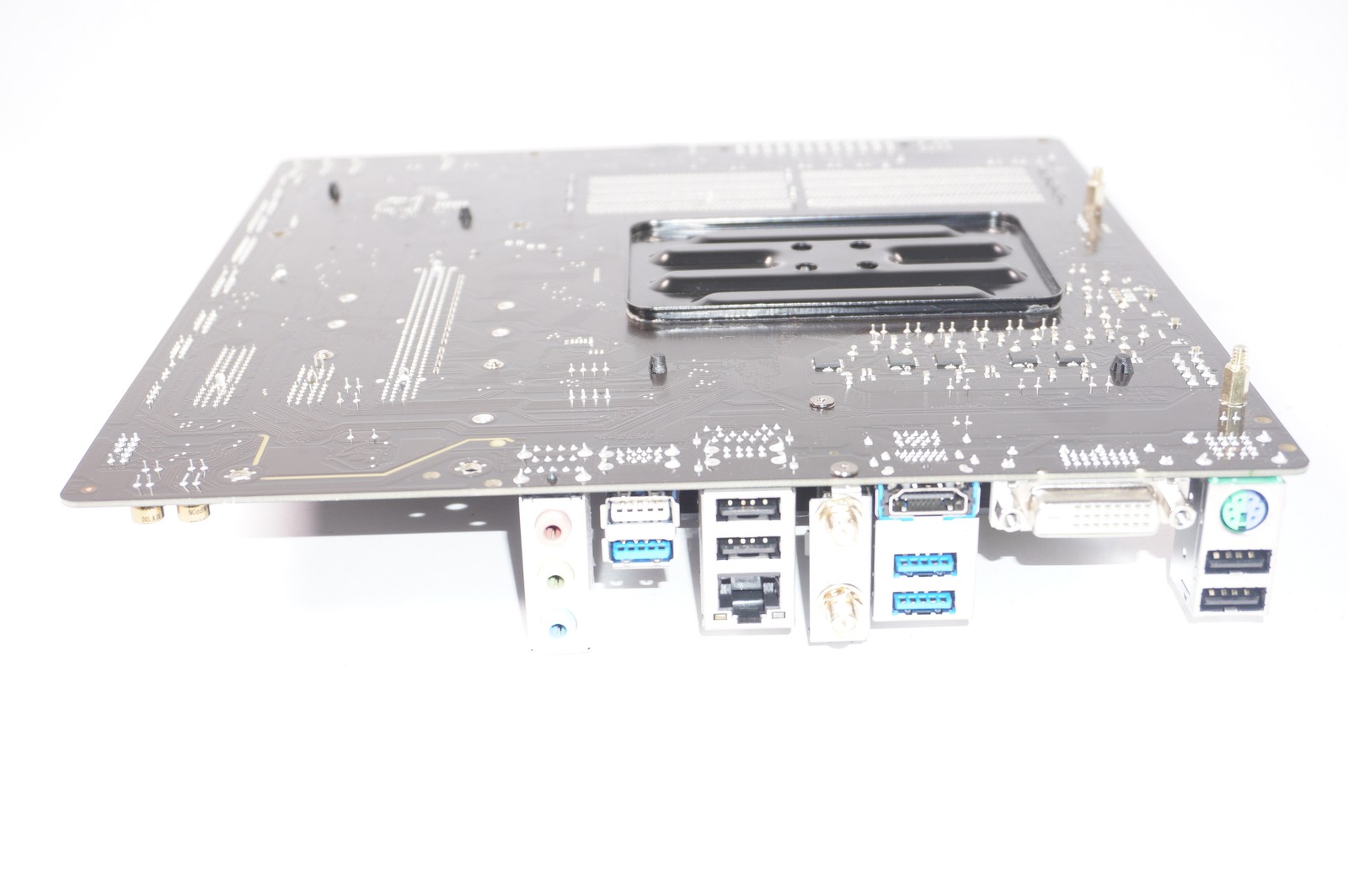 B550M-DS3H-AC GigaByte AMD AM4 Gaming Motherboard No I/O Shield Plate