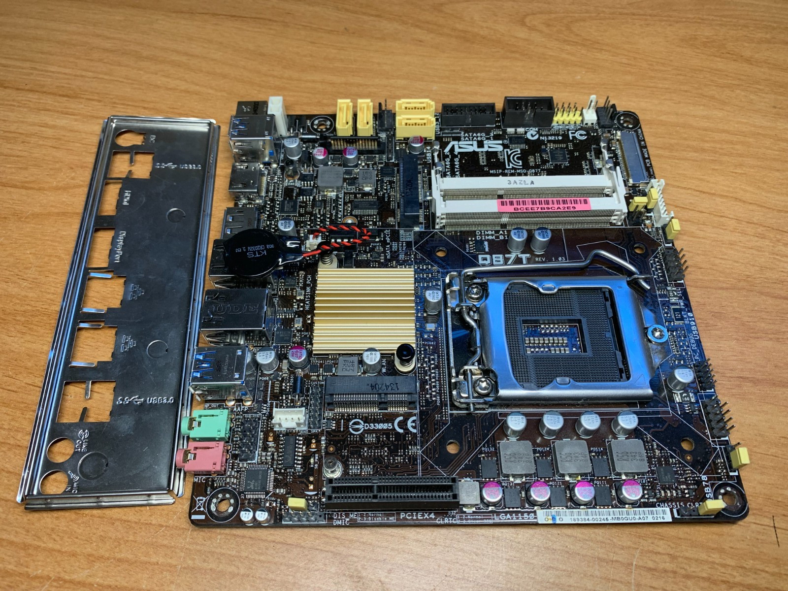 ASUS Q87T Mini-ITX Motherboard LGA1150 with IO Shield (TESTED)