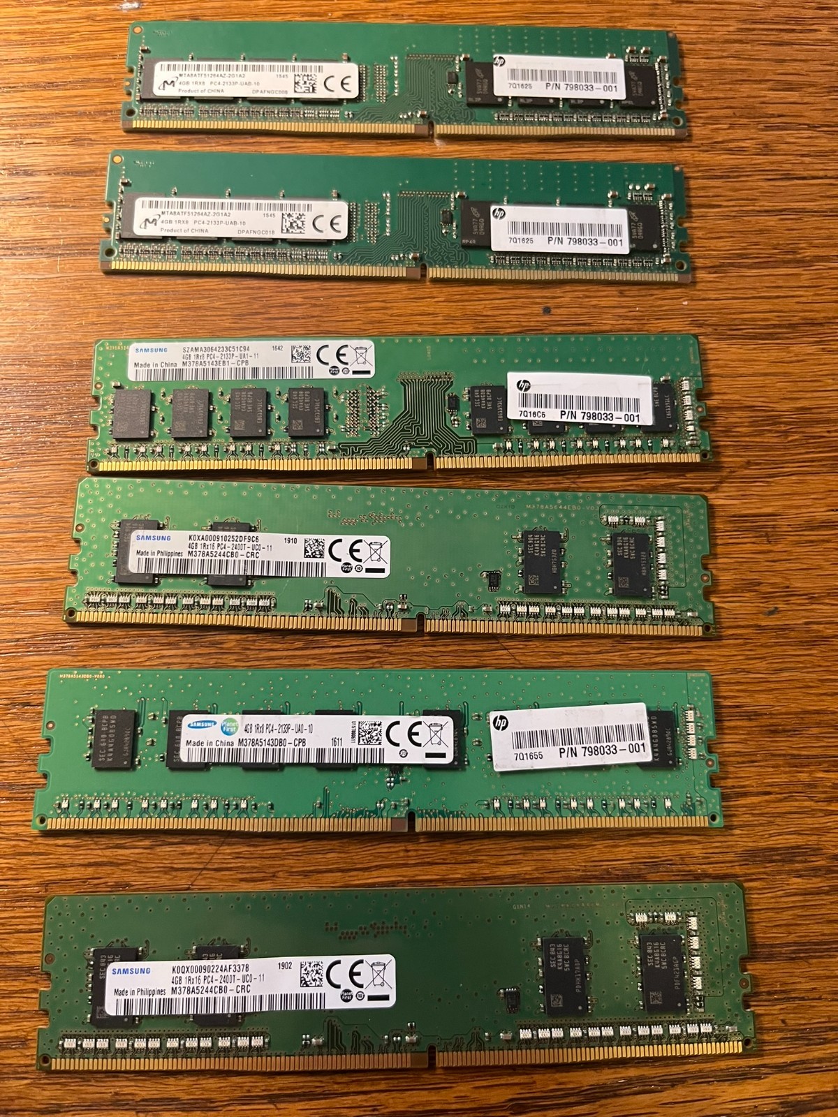 Samsung 4GB DDR4 PC4‑2133P Desktop Memory M378A5143DB0‑CPB