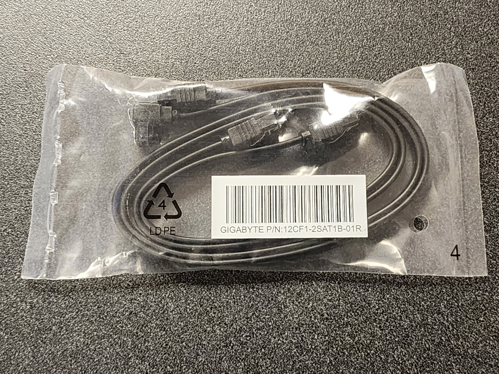 Two SATAIII SATA3 Cables 6Gb/s 12CF1-2SAT1B-01R Straight and 90 Degree Sealed
