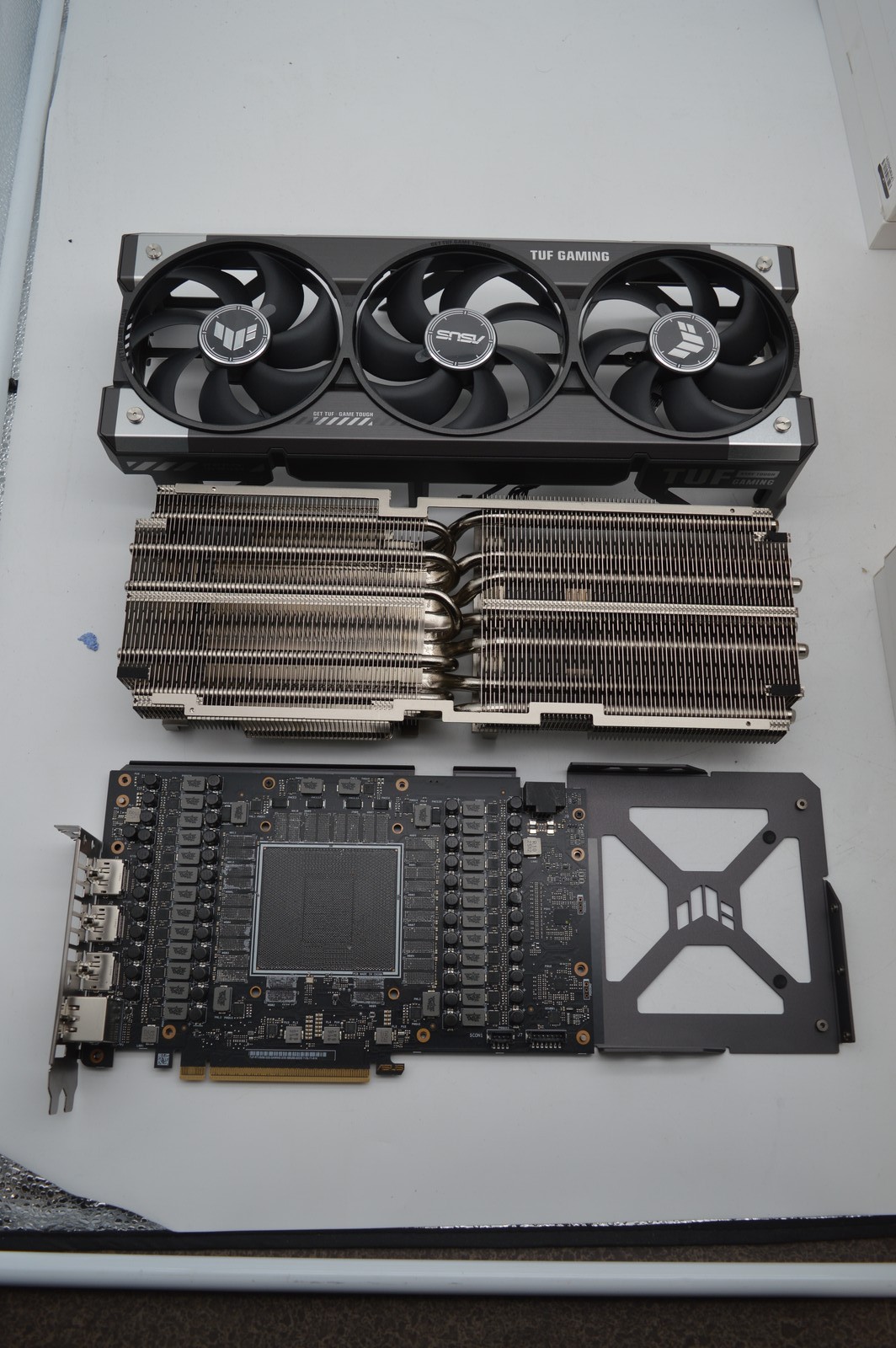 ASUS TUF GeForce RTX 5090 32GB GDDR7 OC Edition Graphics Card NO CORE PC1723388