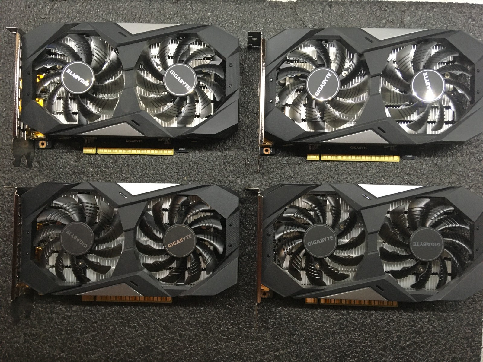 Lot of 4 Gigabyte GeForce GTX 1650 OC 4GB Graphics Card GV-N1650OC-4GD