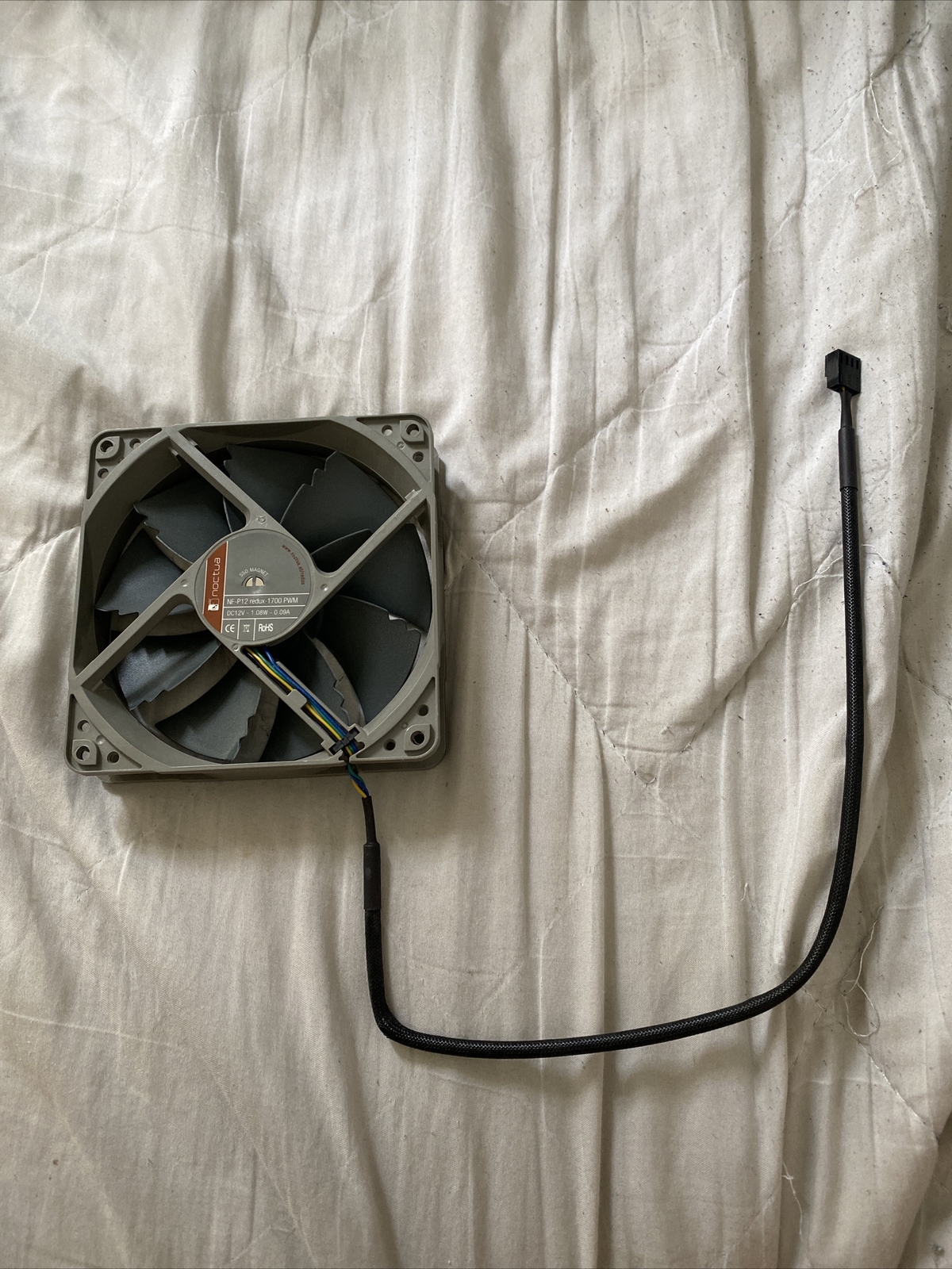 Noctua 25348 NF-P12 Redux-1700 PWM 4-pin Computer Case Fan