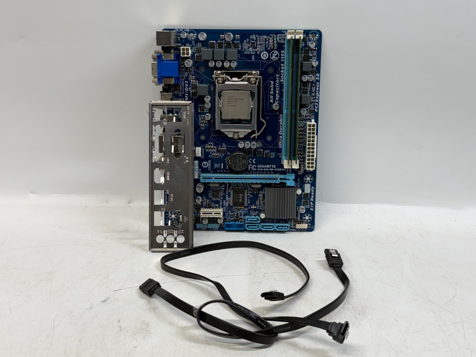 Gigabyte GA-H61M-USB3H LGA1155 i5-3350p 8GB DDR3 RAM mATX
