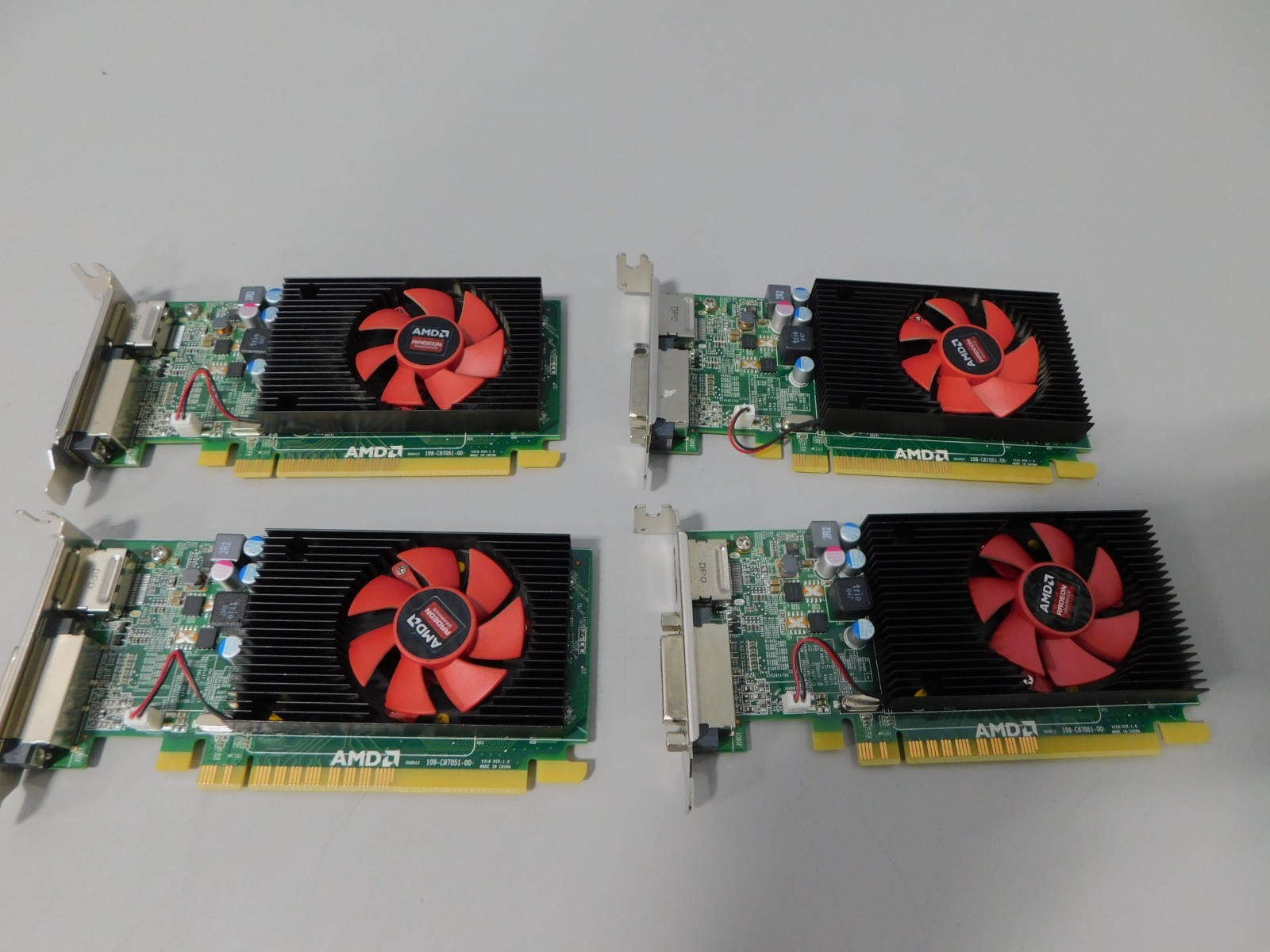 4x AMD Radeon R5 340X 2GB GDDR3 Dell X0CVJ LOW PROFILE/SFF Graphics Video Card