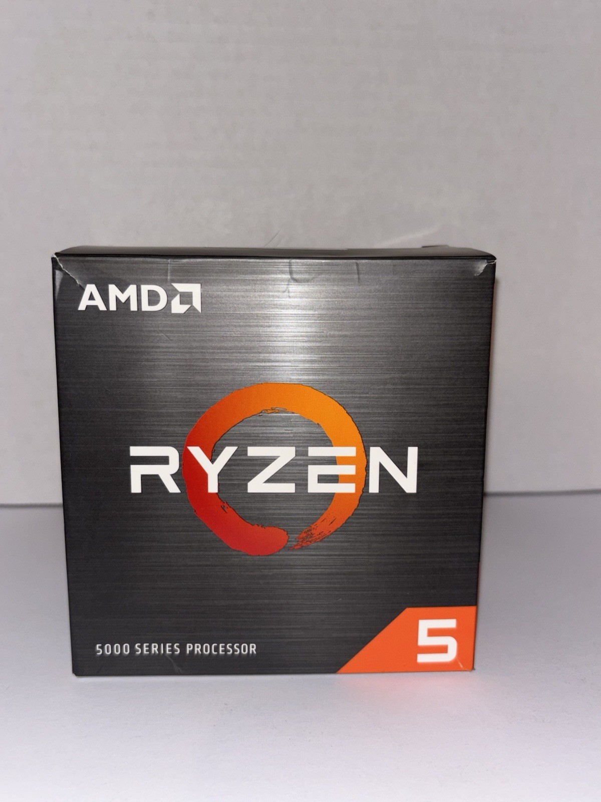 AMD Ryzen 5 5500 – Ryzen 5 5000 Series Cezanne (Zen 3) 6-Core 3.6 GHz Socket AM4
