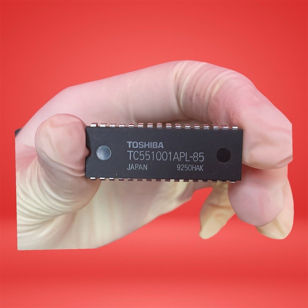Lot 6 Toshiba 32-Pin SRAM Memory IC Chips DIP-32 Static RAM NOS
