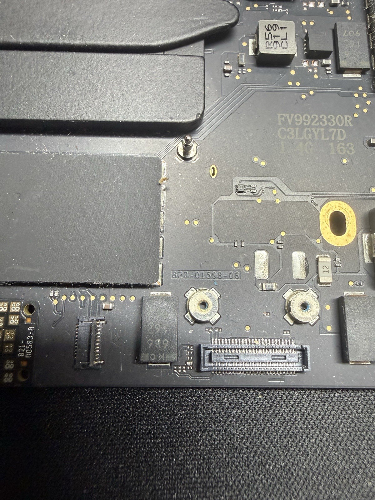 1.4GHz i5 Logic Board 13″ MacBook Pro 820-01598-06 A2159 For parts Only