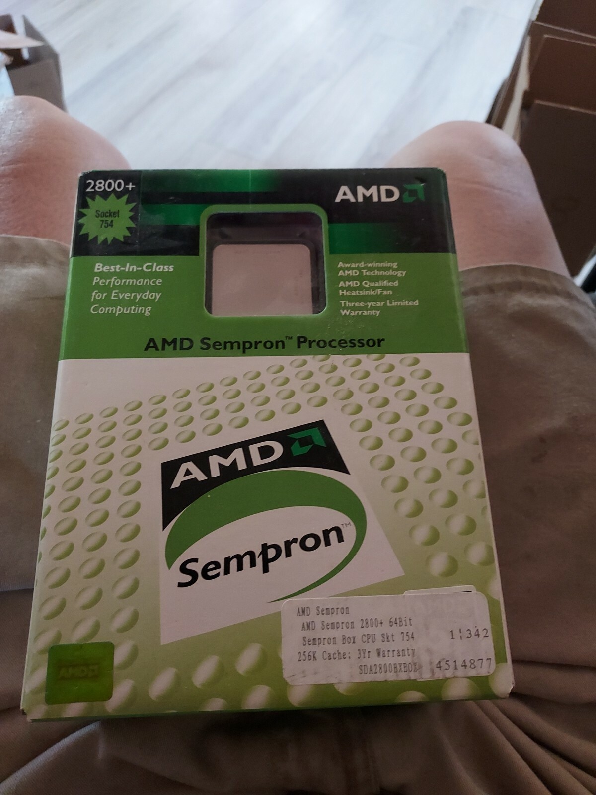RZ AMD Sempron 2800+ 1.6GHz (SDA2800BXBOX) Processor BRAND NEW IN BOX