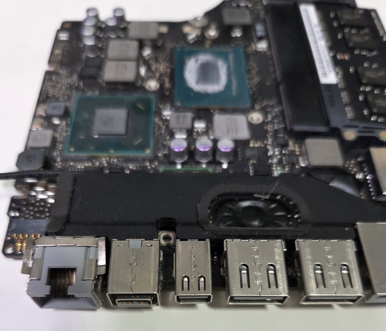 820-3115-B logic board 2012 Apple MacBook Pro A1278, Intel Core i5, 8g DDR3