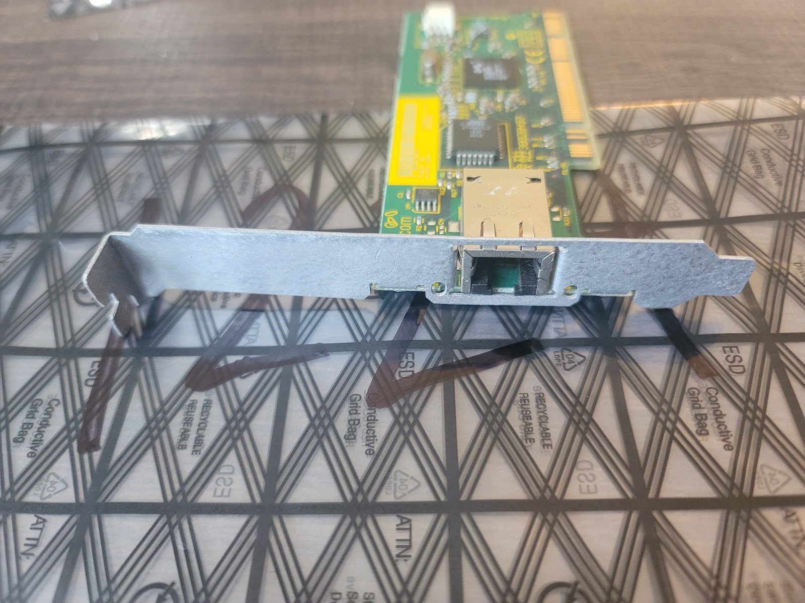 LOT OF 6 – 3Com PCI ETHERNET NETWORK CARDS – PARALLEL TASKING 3C906CX 3C905CX