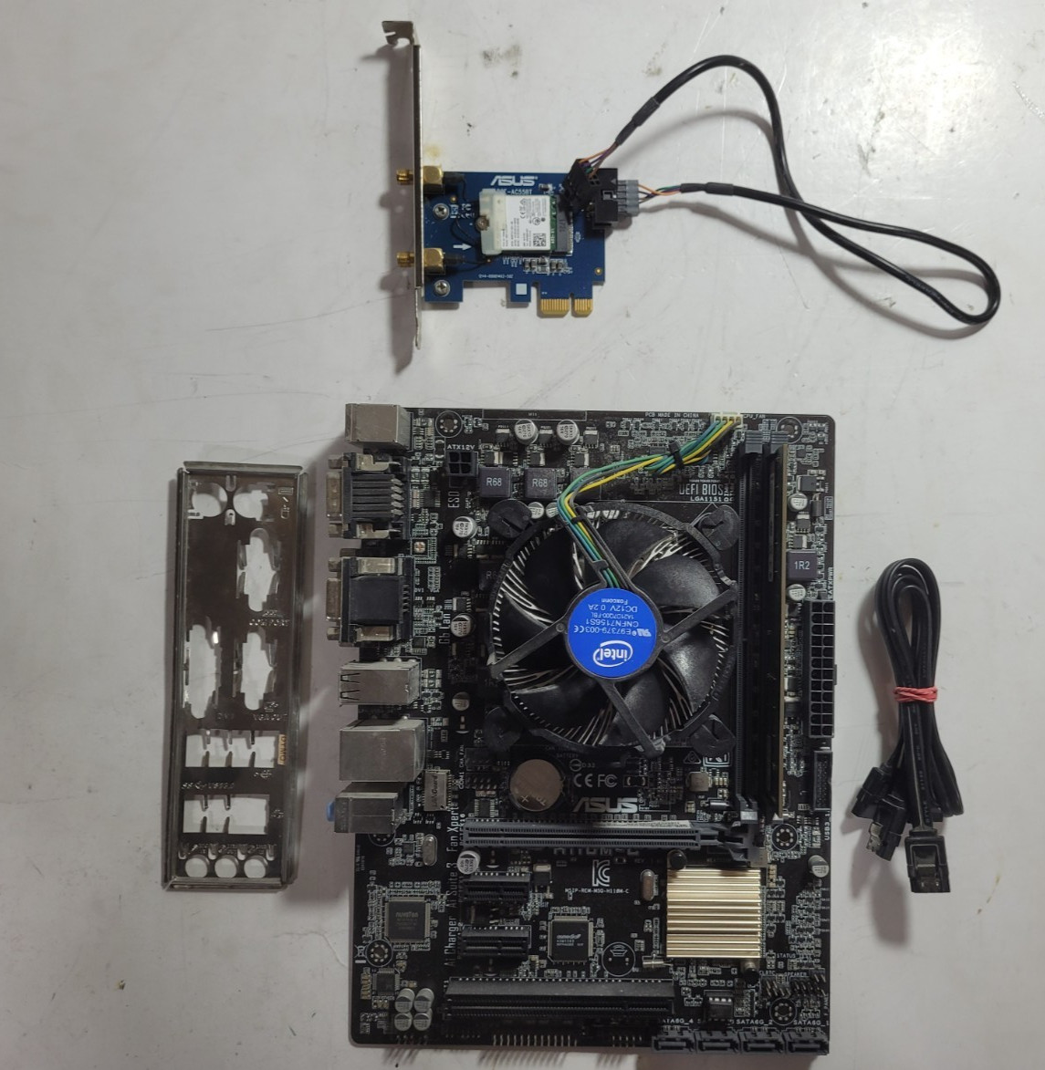 ASUS H110M-C Motherboard w/Pentium G4400@3.30GHz, 4GB RAM, WIFI-Card #0777