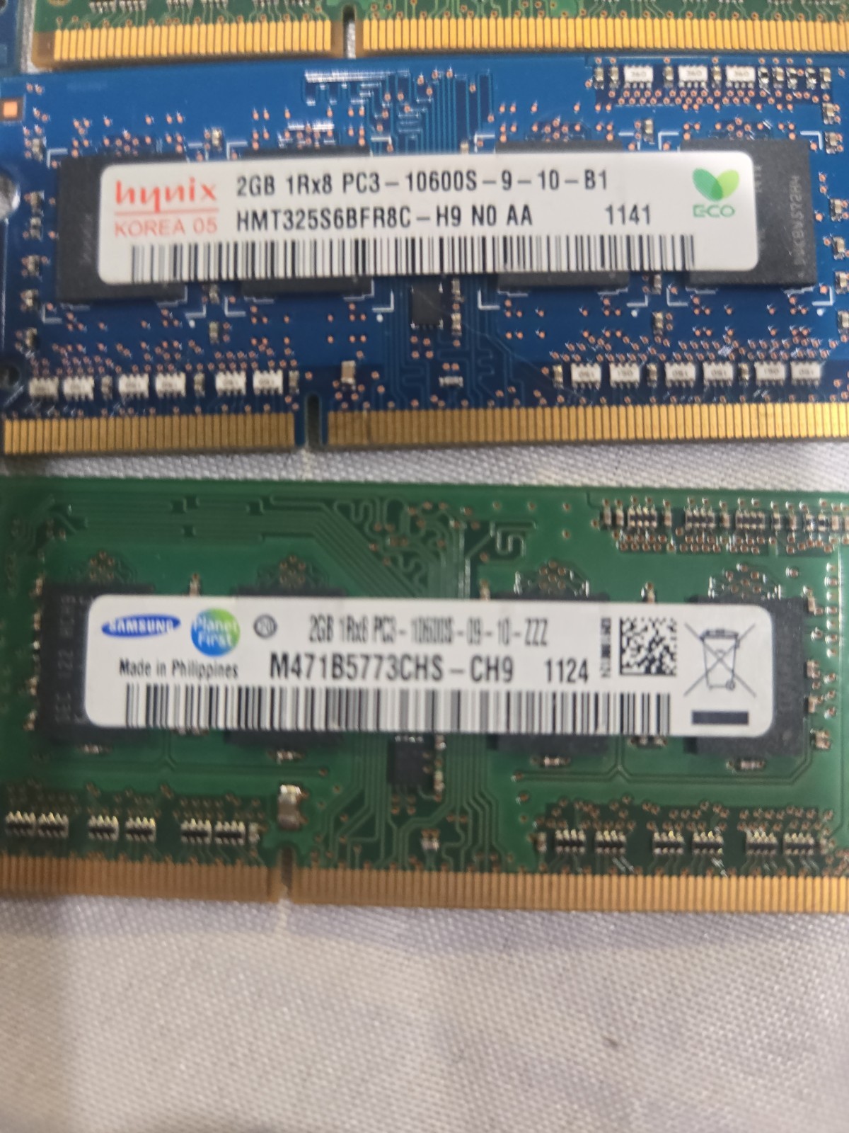 Lot Of 19x 2GB DDR3 Laptop RAM SO-DIMM PC3-10600S PC3-12800S Samsung Hynix 38GB