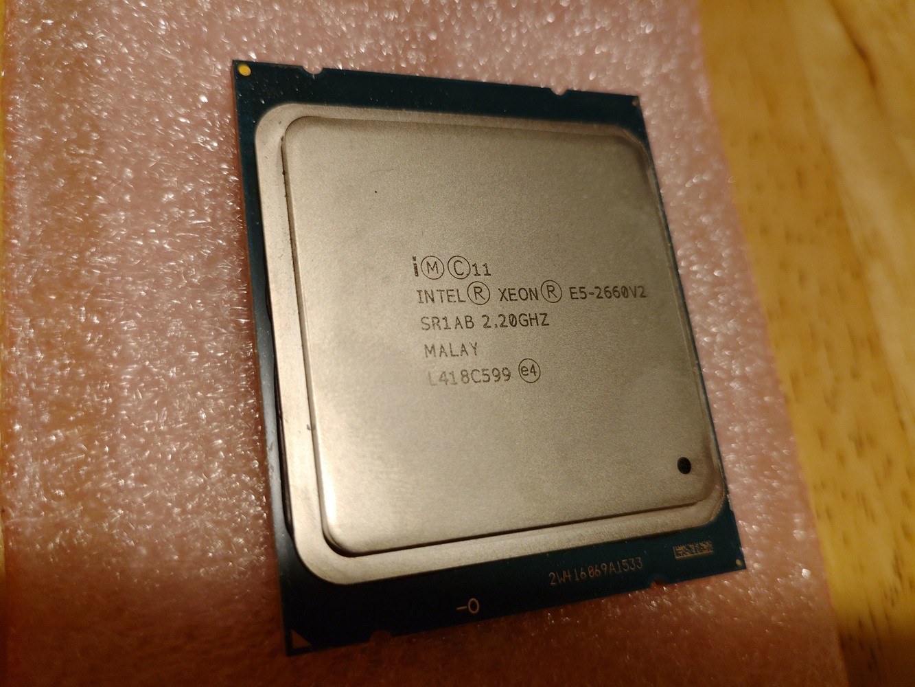 Intel Xeon E5-2660 V2 2.2GHz 25MB Cache CPU LGA 2011 Processor (SR1AB)