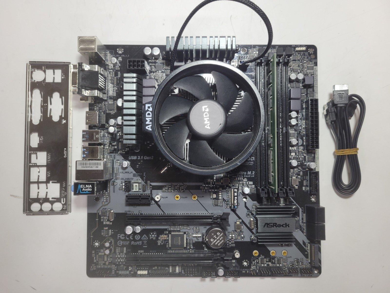 ASRock B450M Pro4 Motherboard Ryzen 3 2200G, 4GB RAM, IO Shield #1484