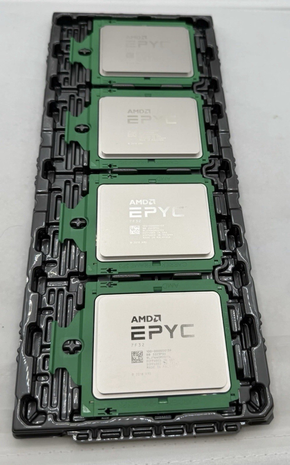 Unlocked AMD EPYC 7F32 8-Core 16 Thread3.5GHz / 3.9GHz Socket SP3 100-000000139