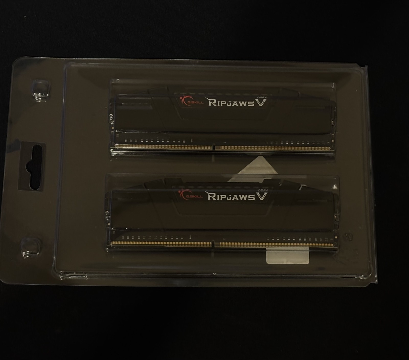 G.Skill Ripjaws V 16GB (8GBx2) DDR4 4400 CL18 Memory DIMM RAM | Fast Ship, US