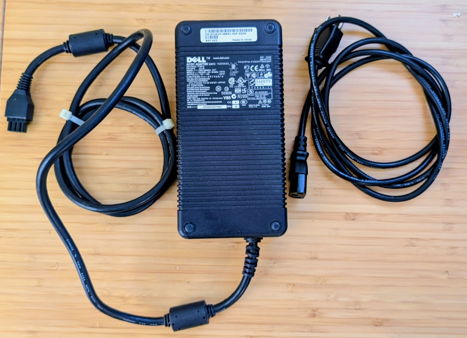 Genuine Dell ADP-220AB B AC Adapter 12V 18A DA-2 Series 220W 8 Pin & Power Cord