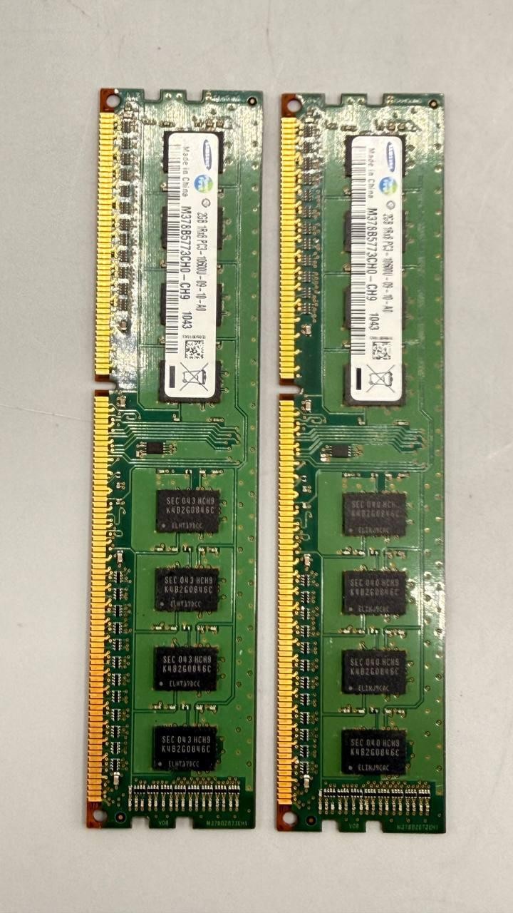 Samsung 4GB (2x2GB) DDR3 1333MHz PC3-10600 Desktop RAM DIMM