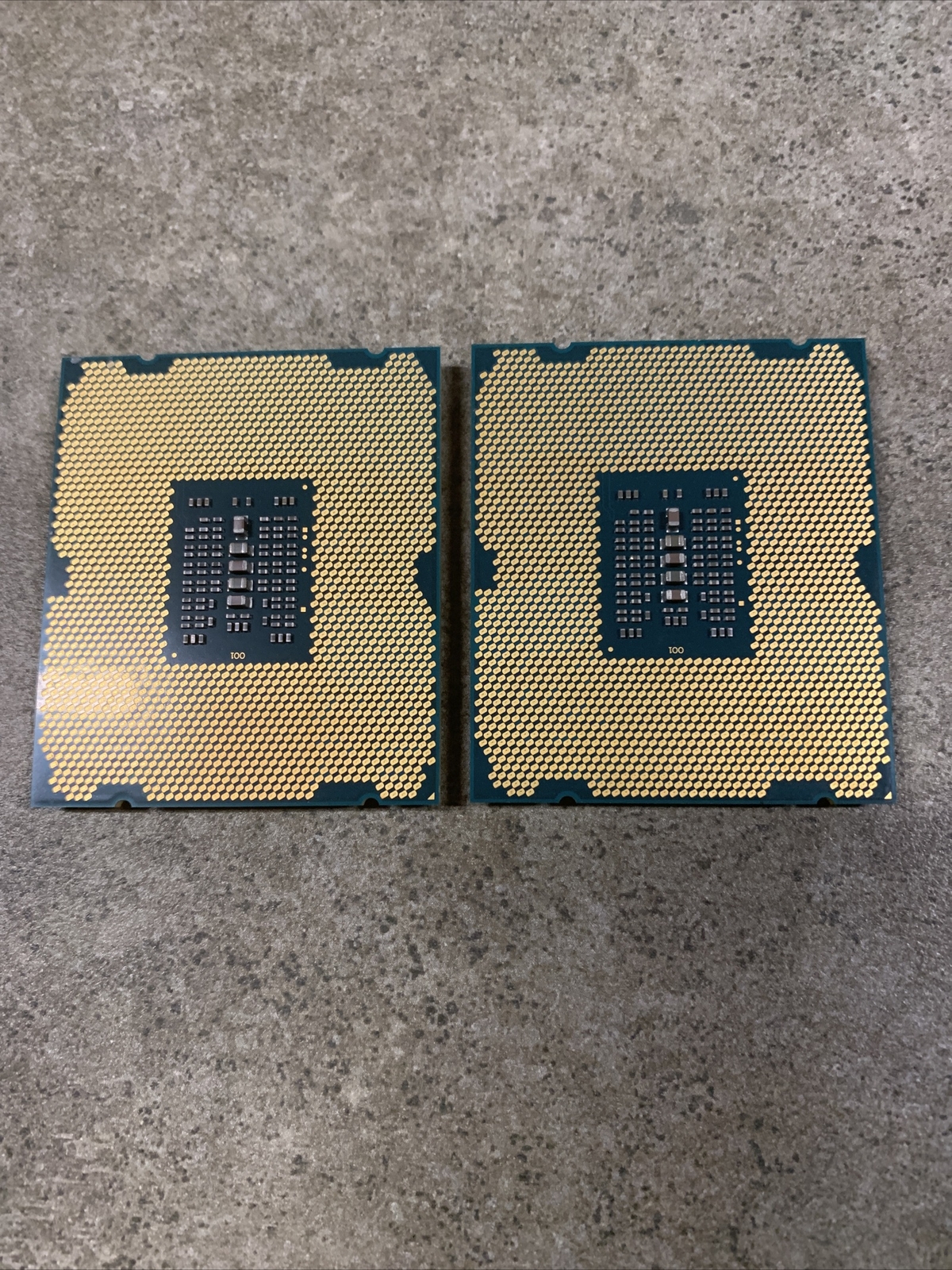 Lot of 2 Intel Xeon E5-2620 V2 2.1 GHz Processor SR1AN