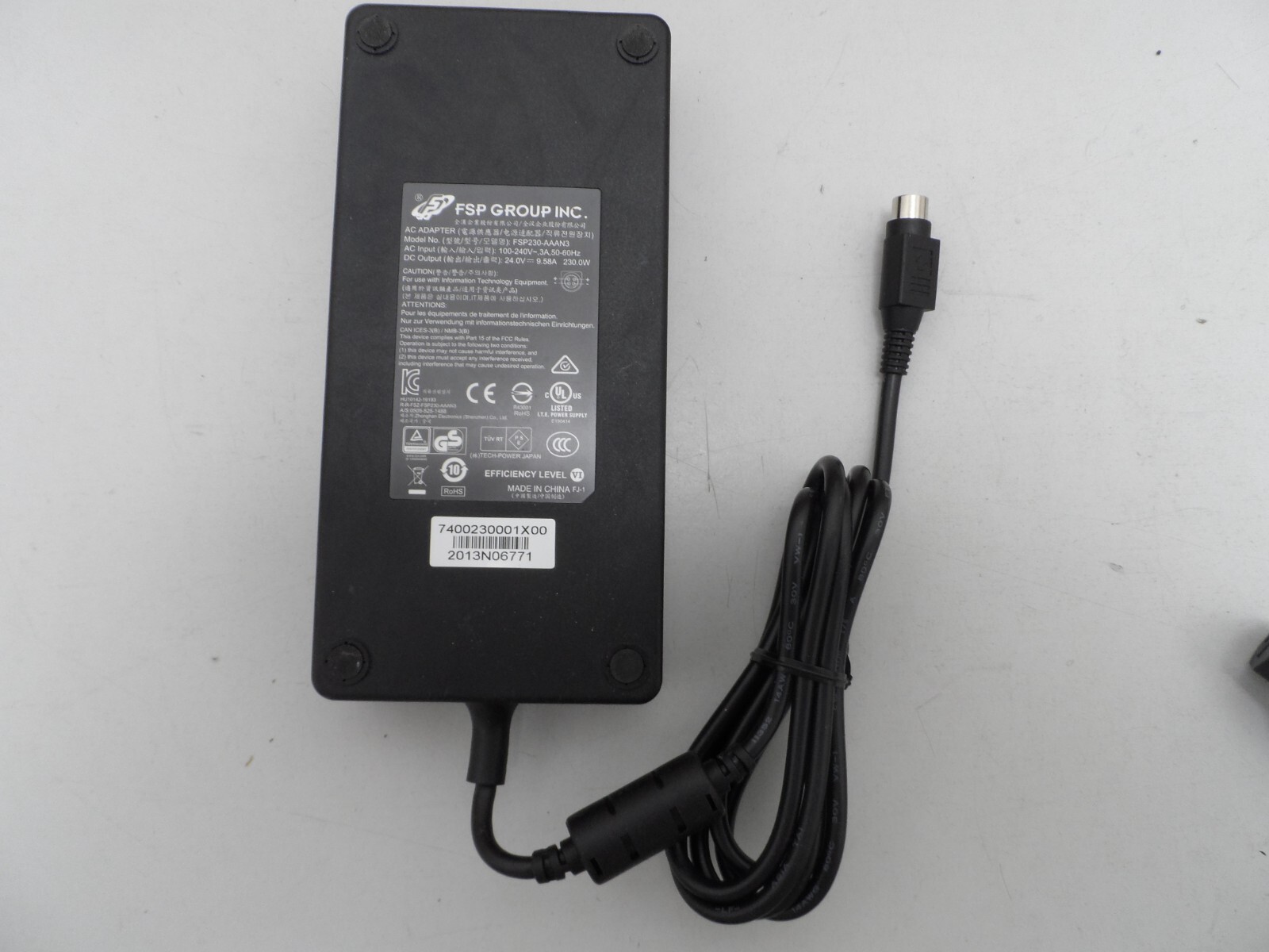 FSP Group FSP230-AAAN3 24 Volt 9.58A 230 Watt Power DIN 4 Pins