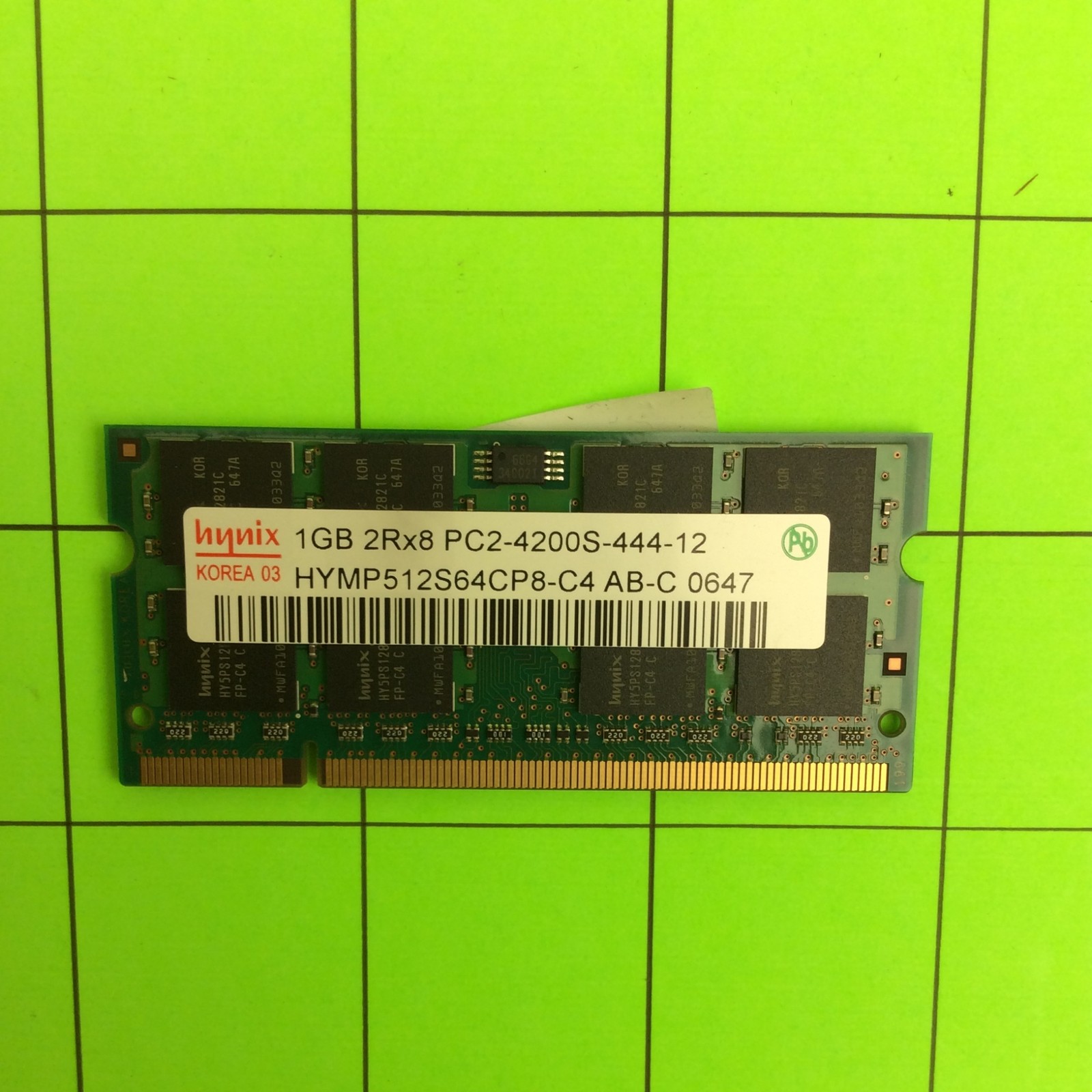 Hynix HYMP512S64CP8-C4 1GB DDR2-533 (PC2-4200) PC2-4200S RAM Memory
